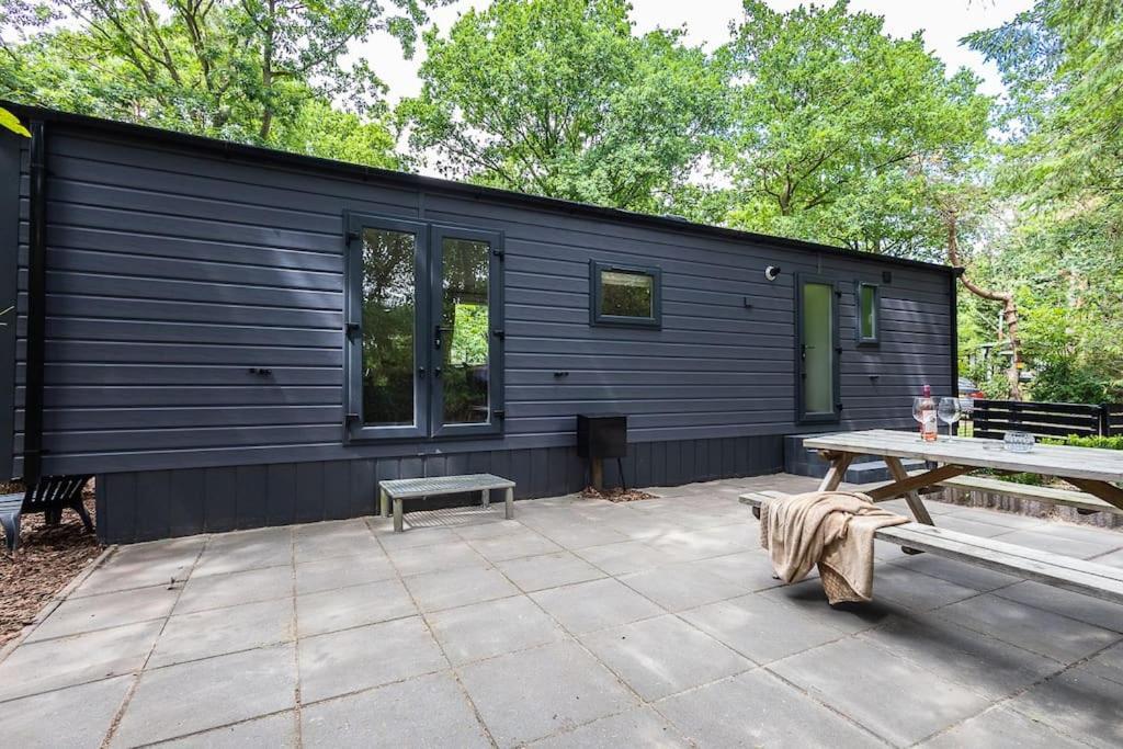 Prachtig Chalet In De Bossen Nunspeet Exteriör bild